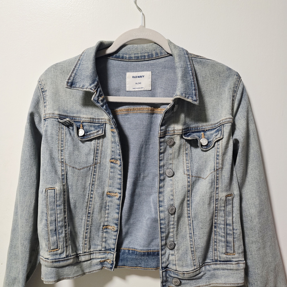 Old Navy Women's Classic Blue Jean Jacket
